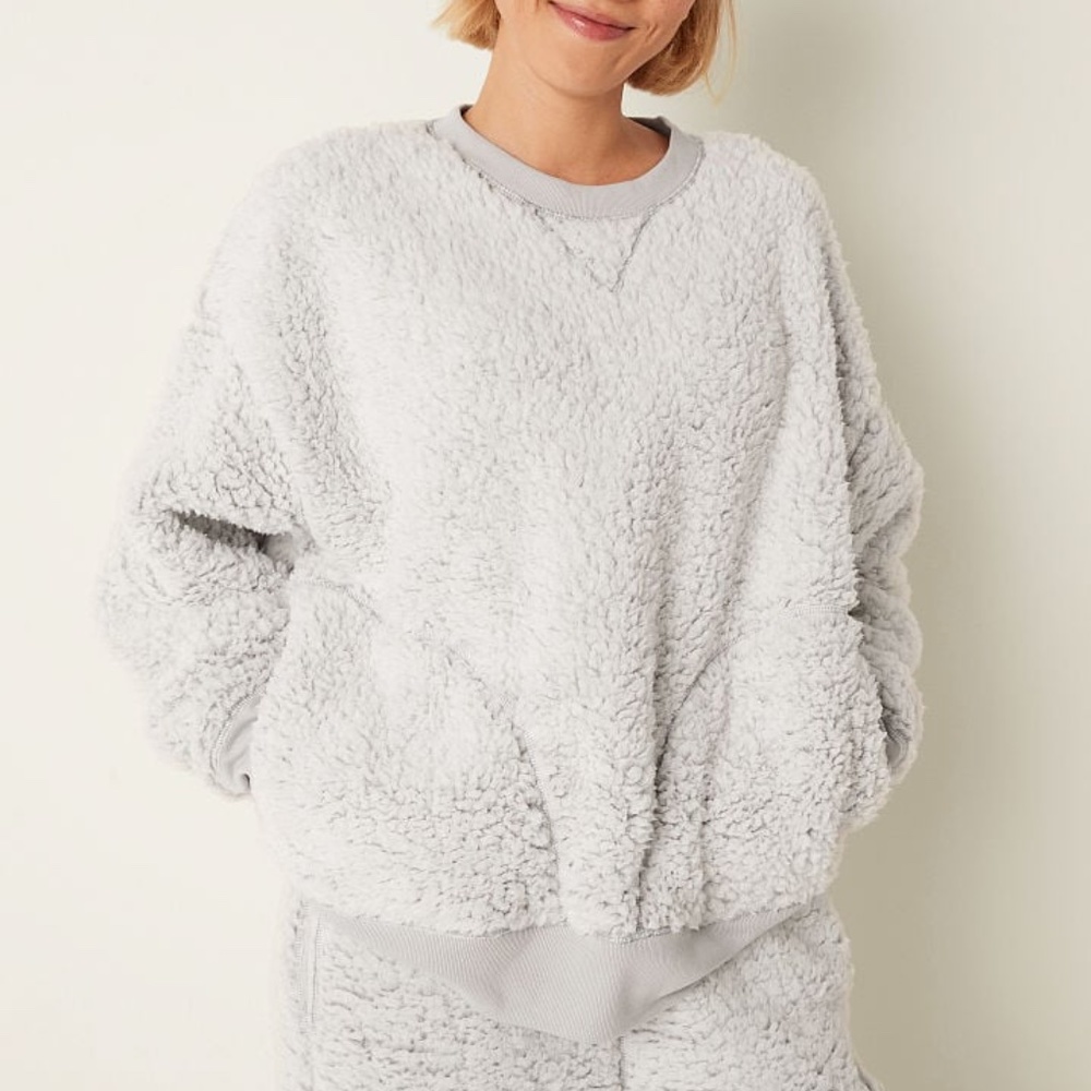 NWT PINK Victoria Secret’s Gray Sherpa Sweatshirt Size XL